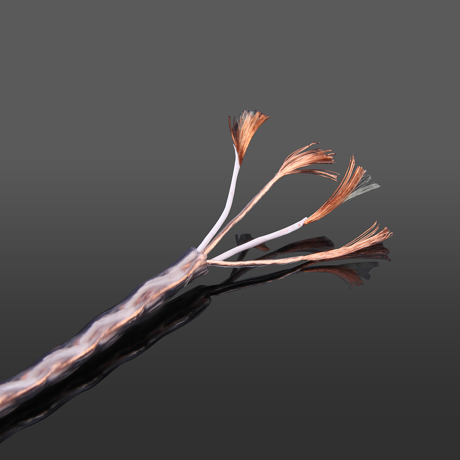 2.5mm/4.4mm OCC Braid Balanced - Sennheiser Headphone Momentum 4 recension och pris